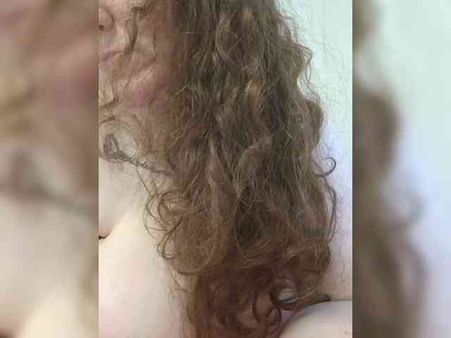 Sexyred3141-1 Live Webcam on BongaCams