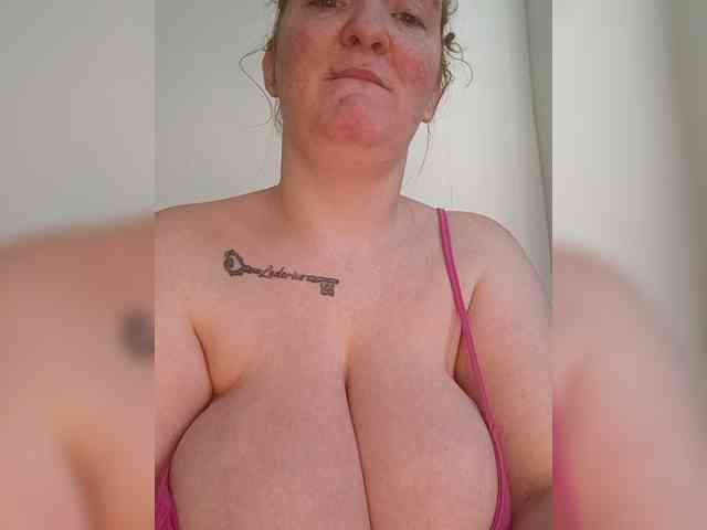 Dawn5089 webcam