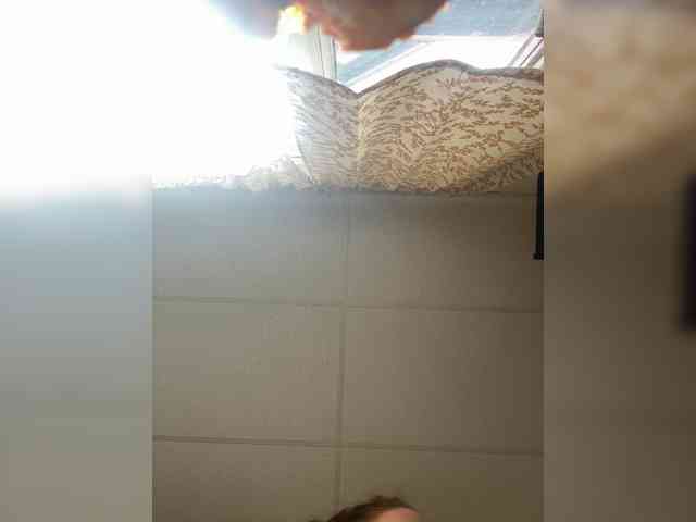 Sexyred3141-1 Live Webcam on BongaCams