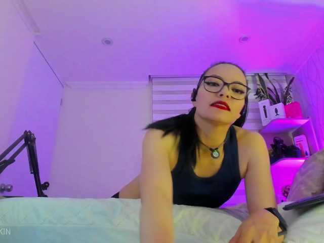 abellaskin1 live cam on BongaCams