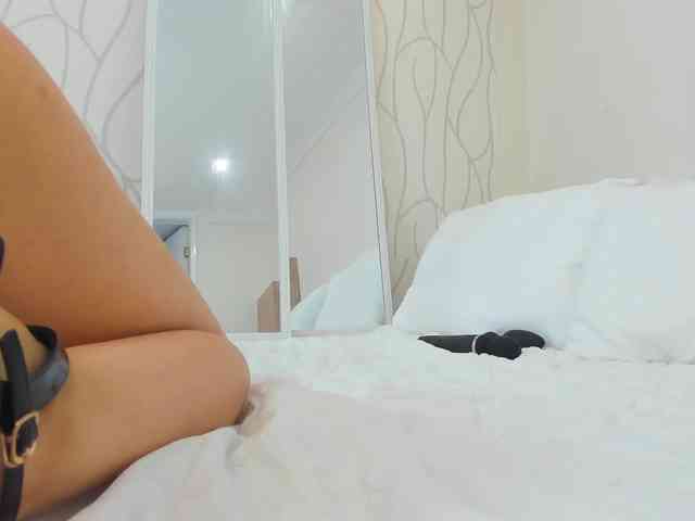 abellaskin1 webcam
