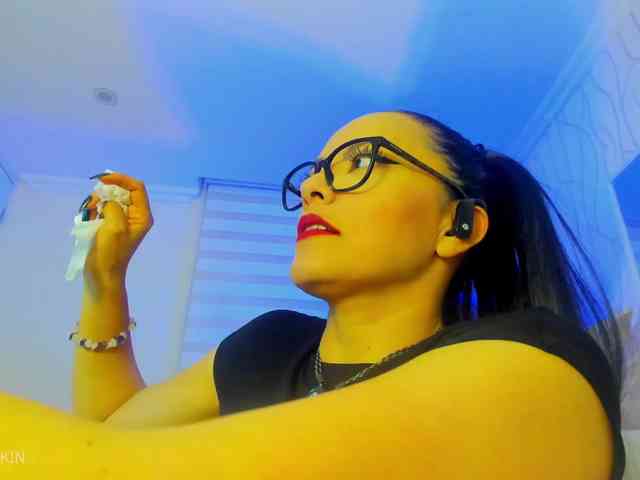 abellaskin1 webcam
