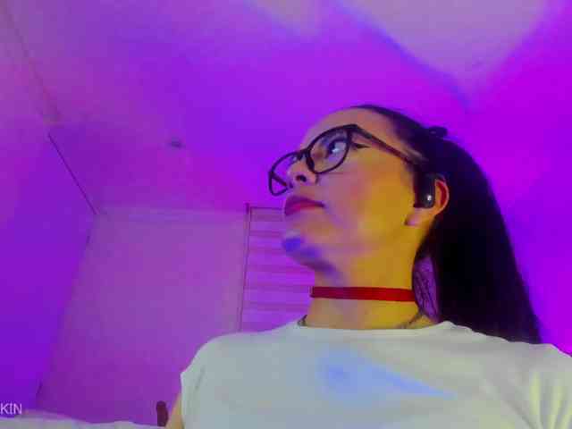 abellaskin1 webcam