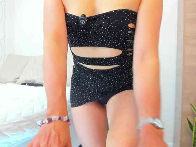 abellaskin1 webcam