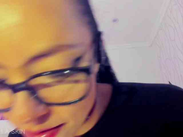 abellaskin1 webcam