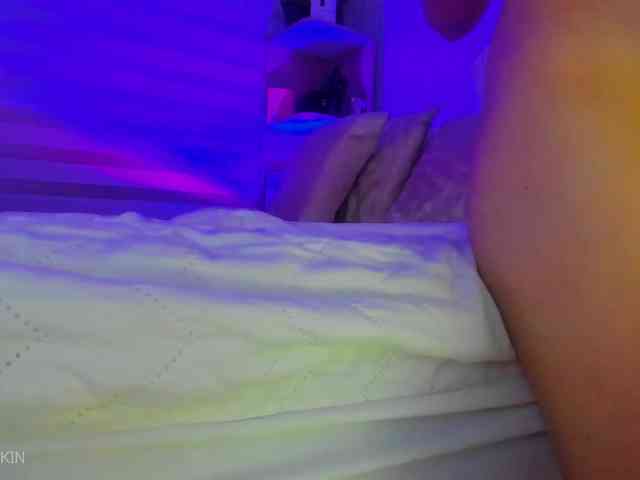 abellaskin1 webcam
