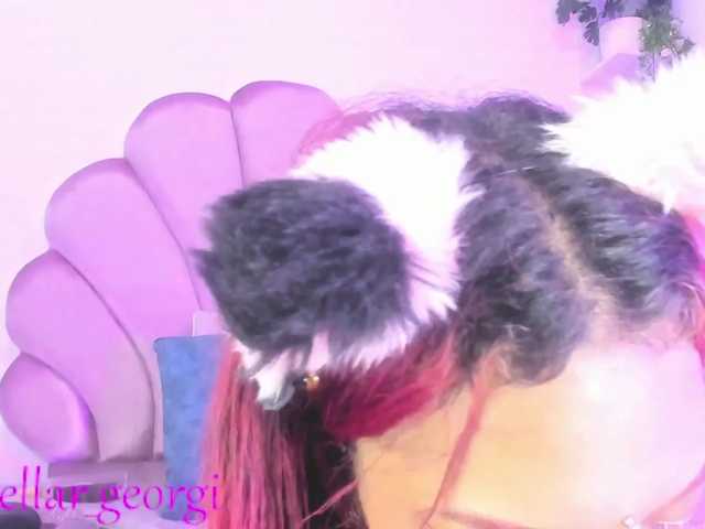 kitty-wine live cam on BongaCams