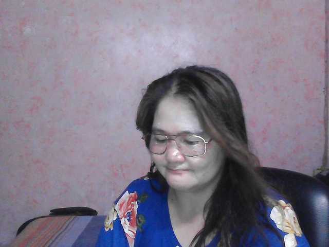 NICEtitspinay live cam on BongaCams
