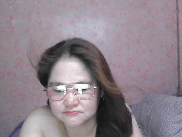 NICEtitspinay webcam