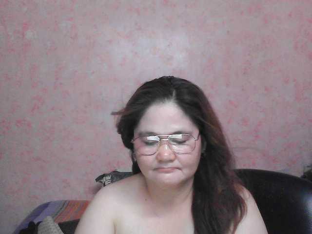 NICEtitspinay webcam