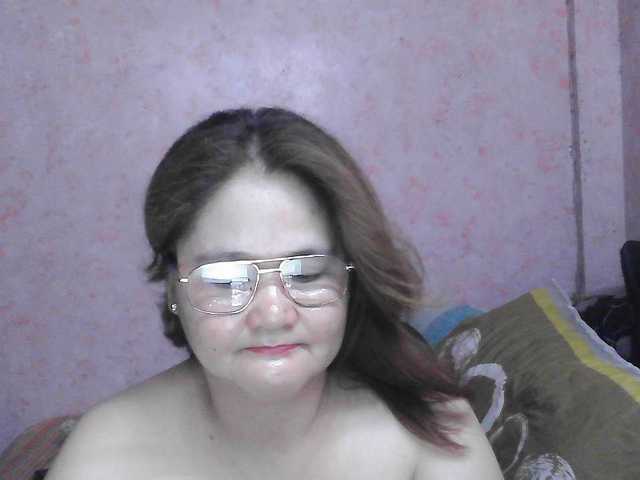 NICEtitspinay live cam on UnifiedCams