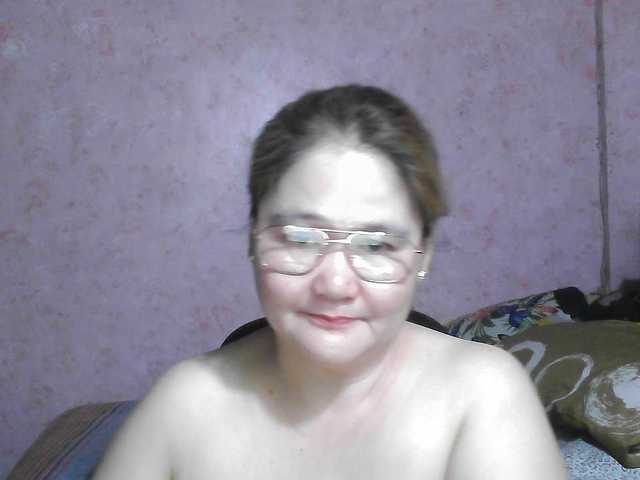 NICEtitspinay live cam on BongaCams