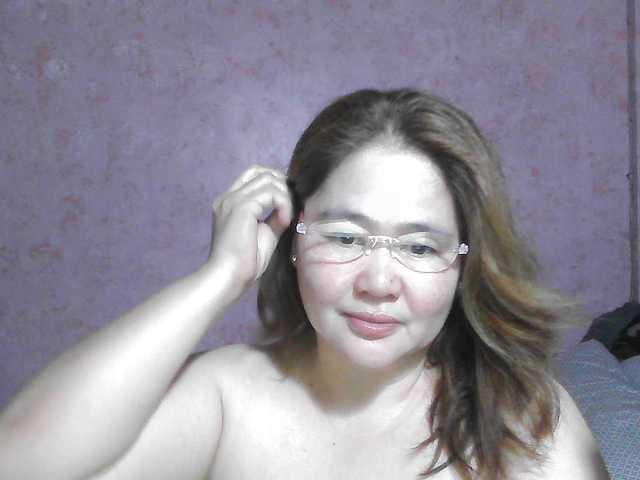 NICEtitspinay live cam on BongaCams