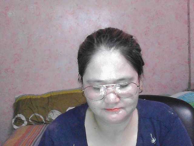 NICEtitspinay live cam on BongaCams