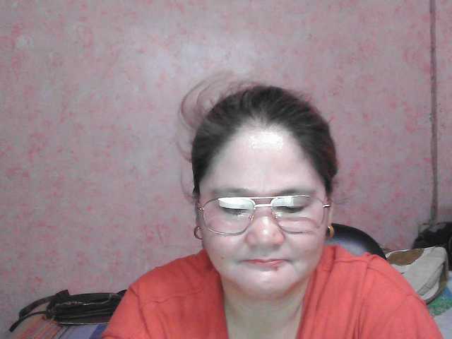NICEtitspinay live cam on BongaCams