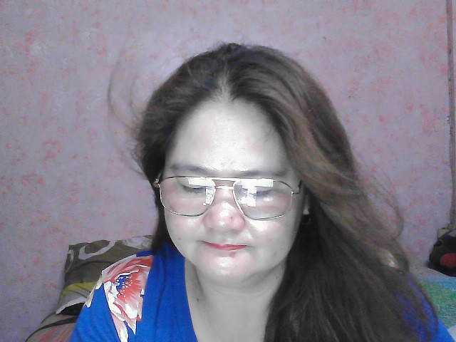 NICEtitspinay live cam on BongaCams