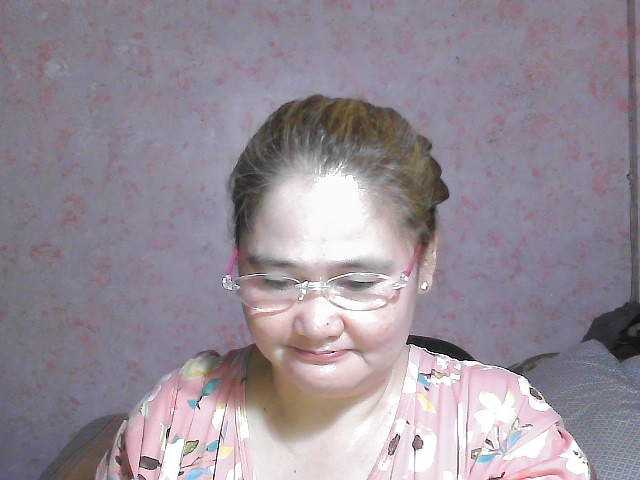 NICEtitspinay live cam on BongaCams
