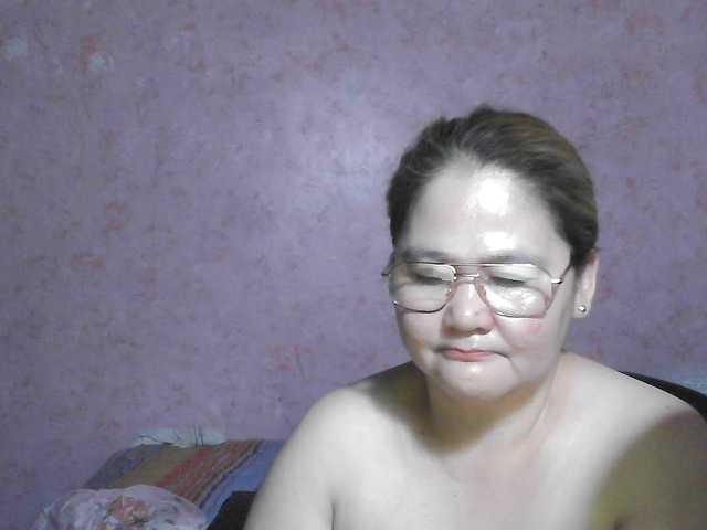 NICEtitspinay — live female cam