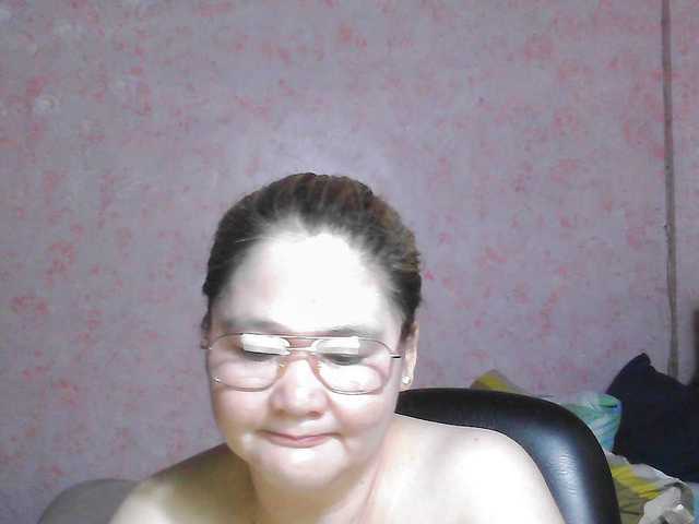 NICEtitspinay live webcam show