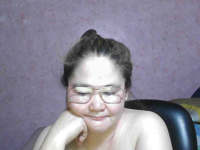 NICEtitspinay live cam on BongaCams