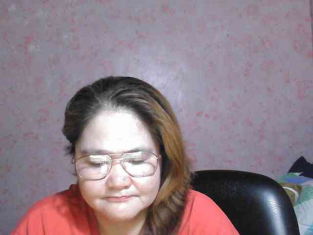 NICEtitspinay webcam