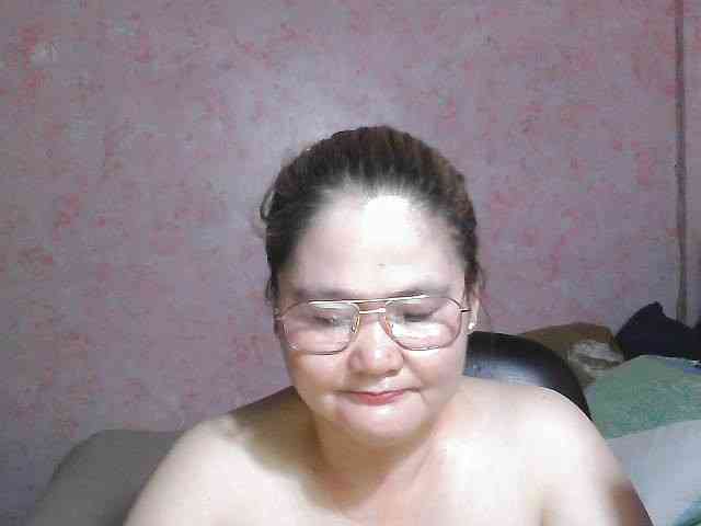 NICEtitspinay webcam