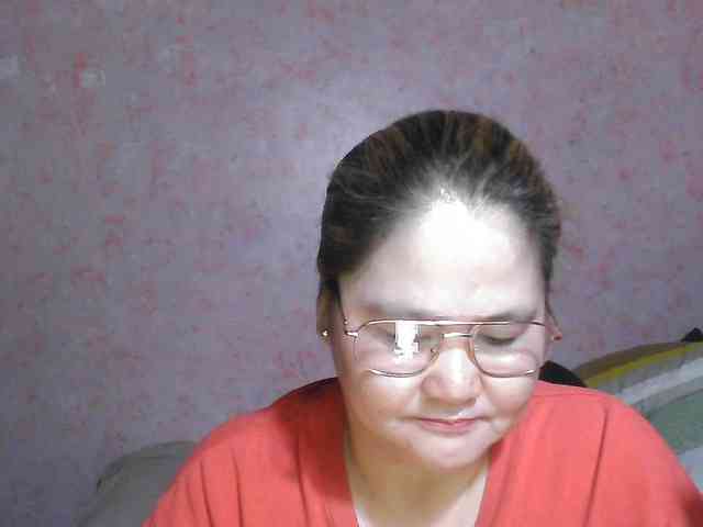 NICEtitspinay webcam