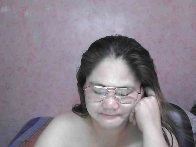 NICEtitspinay webcam