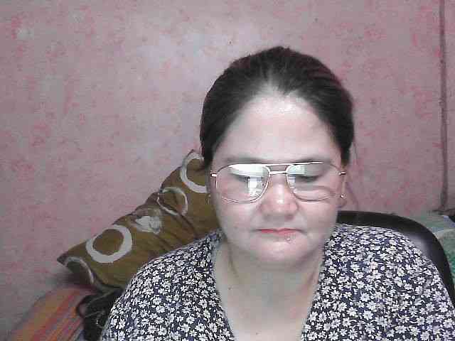 NICEtitspinay webcam