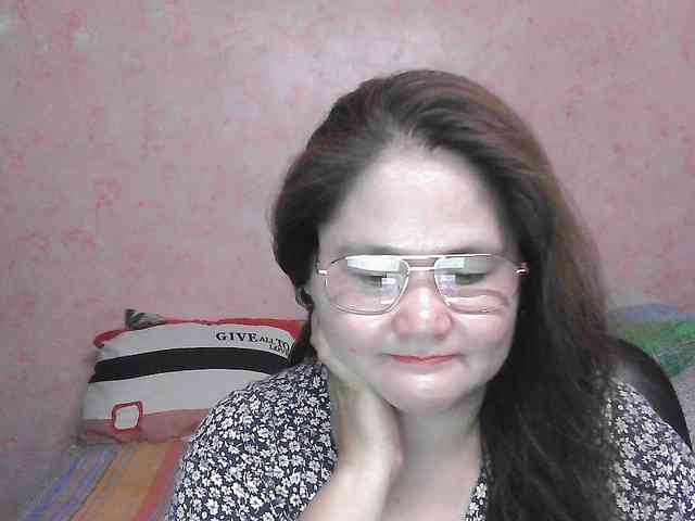 NICEtitspinay webcam