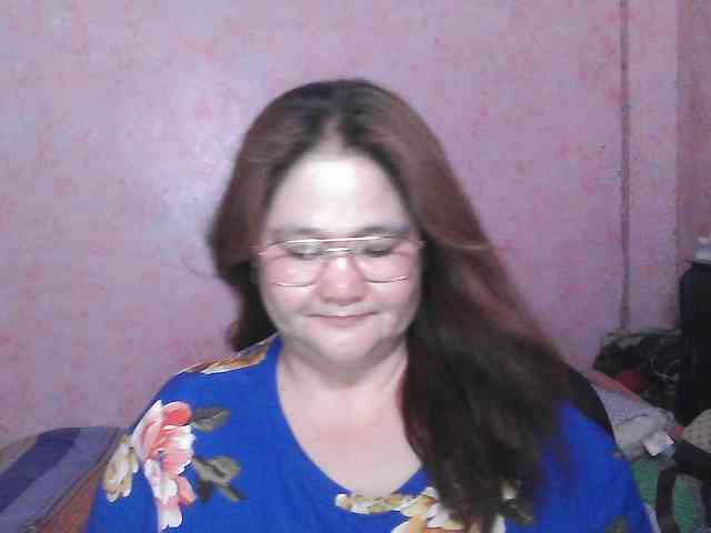 NICEtitspinay webcam