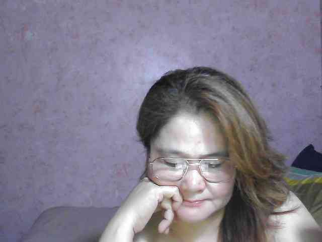 NICEtitspinay webcam
