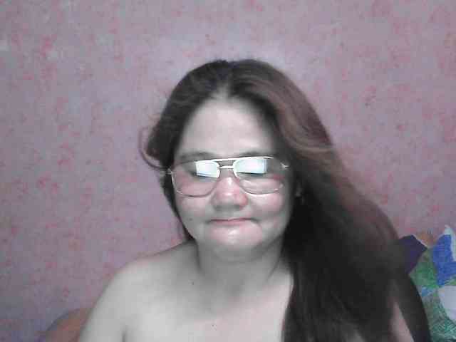 NICEtitspinay webcam