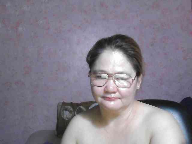 NICEtitspinay webcam