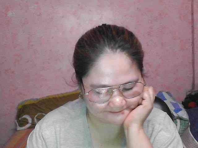 NICEtitspinay webcam