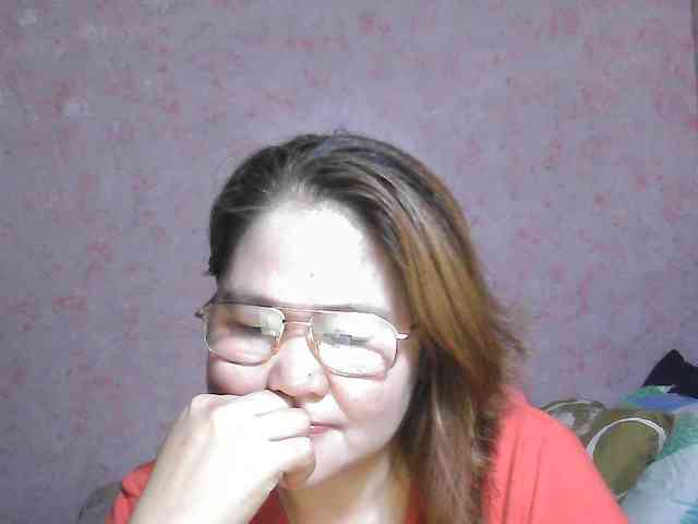 NICEtitspinay webcam