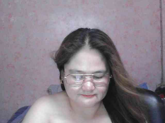 NICEtitspinay webcam