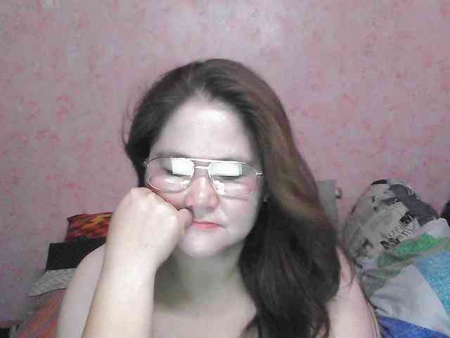NICEtitspinay webcam