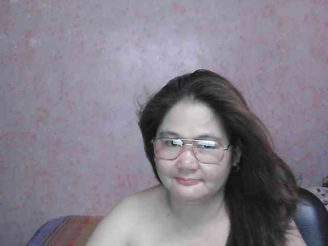NICEtitspinay webcam