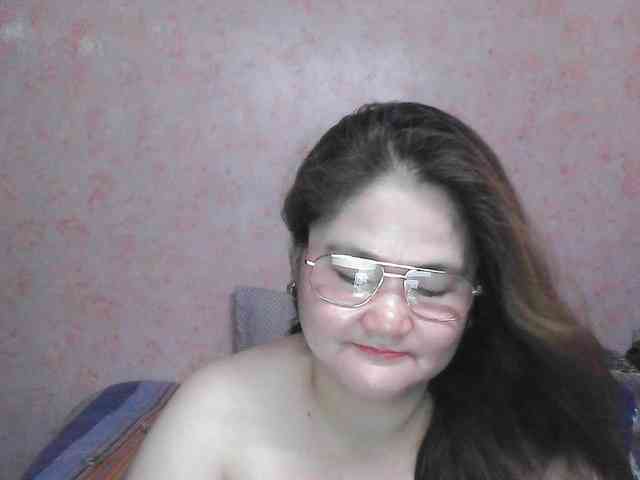 NICEtitspinay webcam