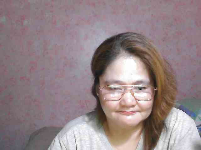 NICEtitspinay webcam