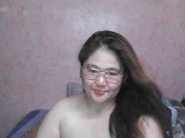 NICEtitspinay webcam