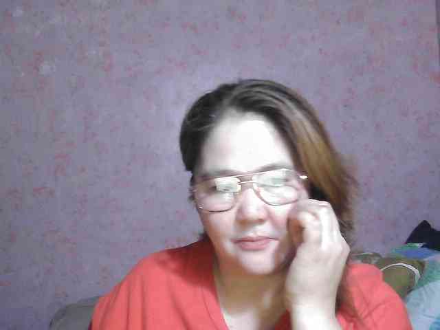 NICEtitspinay webcam