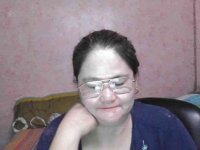 NICEtitspinay webcam