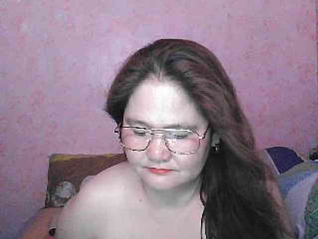 NICEtitspinay webcam