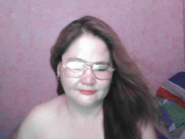 NICEtitspinay webcam