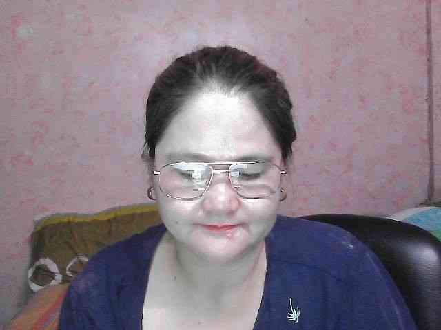 NICEtitspinay webcam