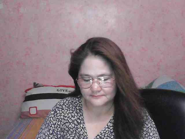 NICEtitspinay webcam