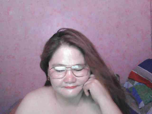 NICEtitspinay webcam