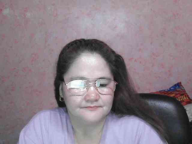 NICEtitspinay webcam